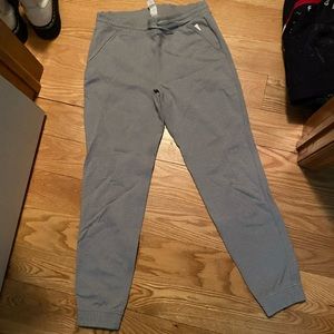 Lululemon gray jogger sweatpants